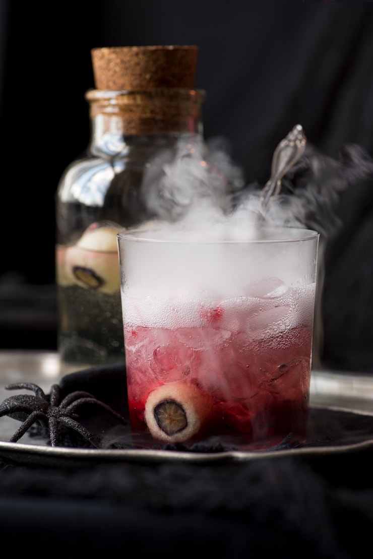 16+ Halloween Drink Recipes